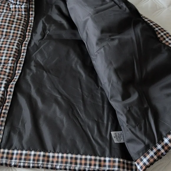Time and Tru Checkered Puffer Jacket - Picture 4 of 4